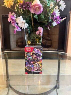 Pokemon TCG Mega Evolution: Pitch Black Booster
